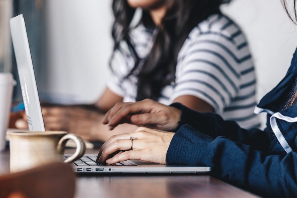 Nhận viết thuê Assignment tại Luanvanonline