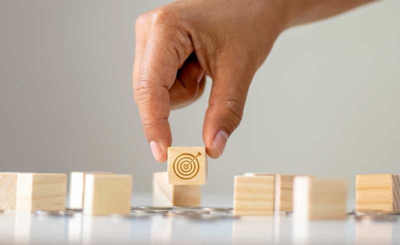 Câu hỏi nghiên cứu là gì?
